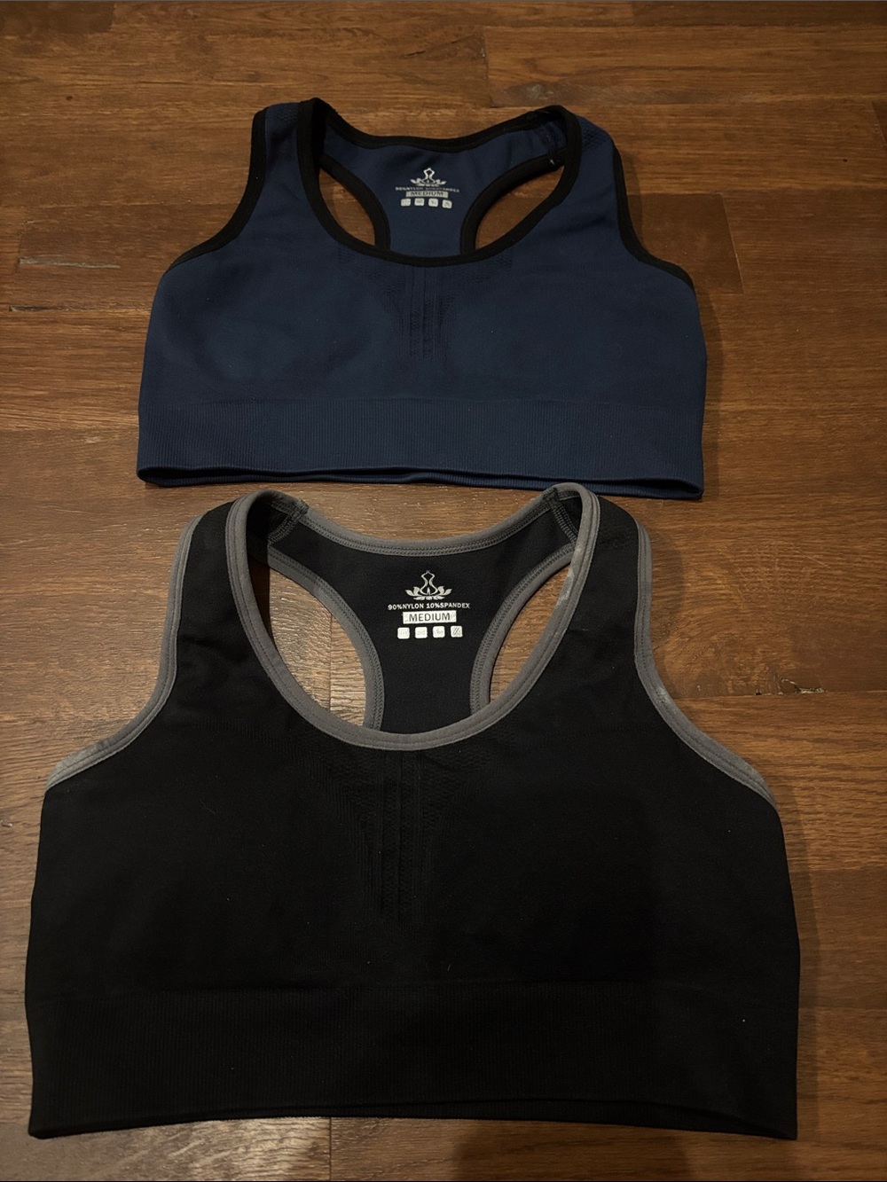 Women’s Seamless Racerback Sports Bra - Black & Navy Size Medium